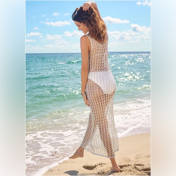 VENUS Metallic Silver Crochet Dress NWOT Medium - Picture 3 of 15